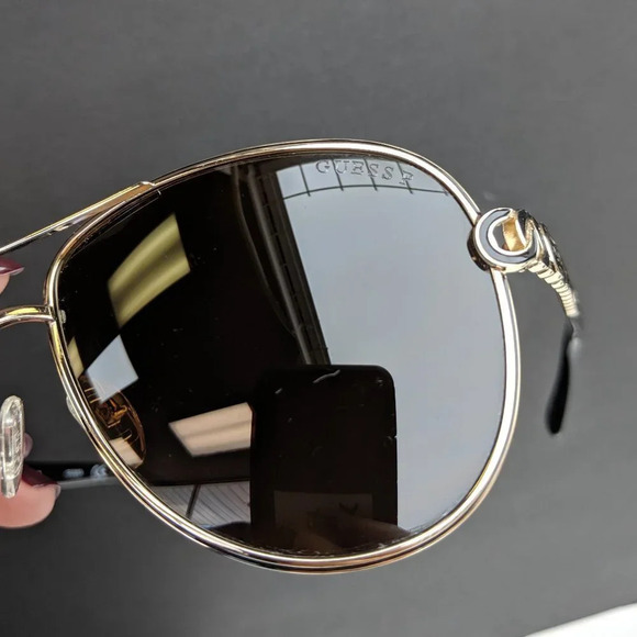 🕶️Guess GU7404 Polarized Unisex Sungl./TA812🕶️ - Picture 7 of 13